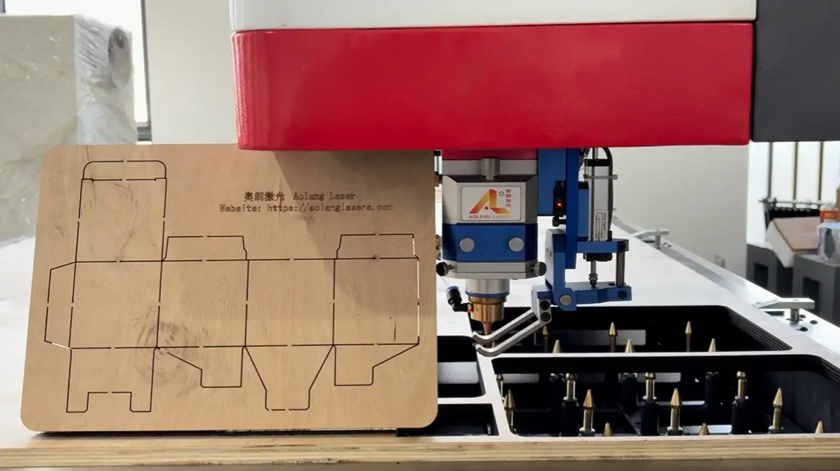 The Cutting Sample of Plywood Laser Cutting Machine